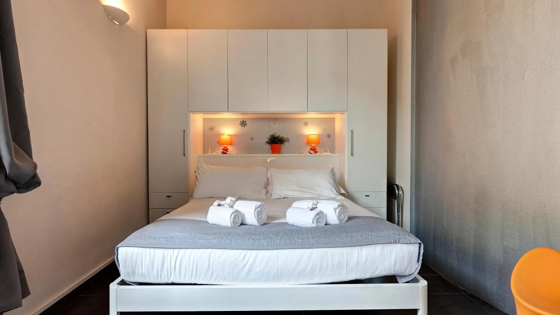 Glam Apartments Floransa İtalya