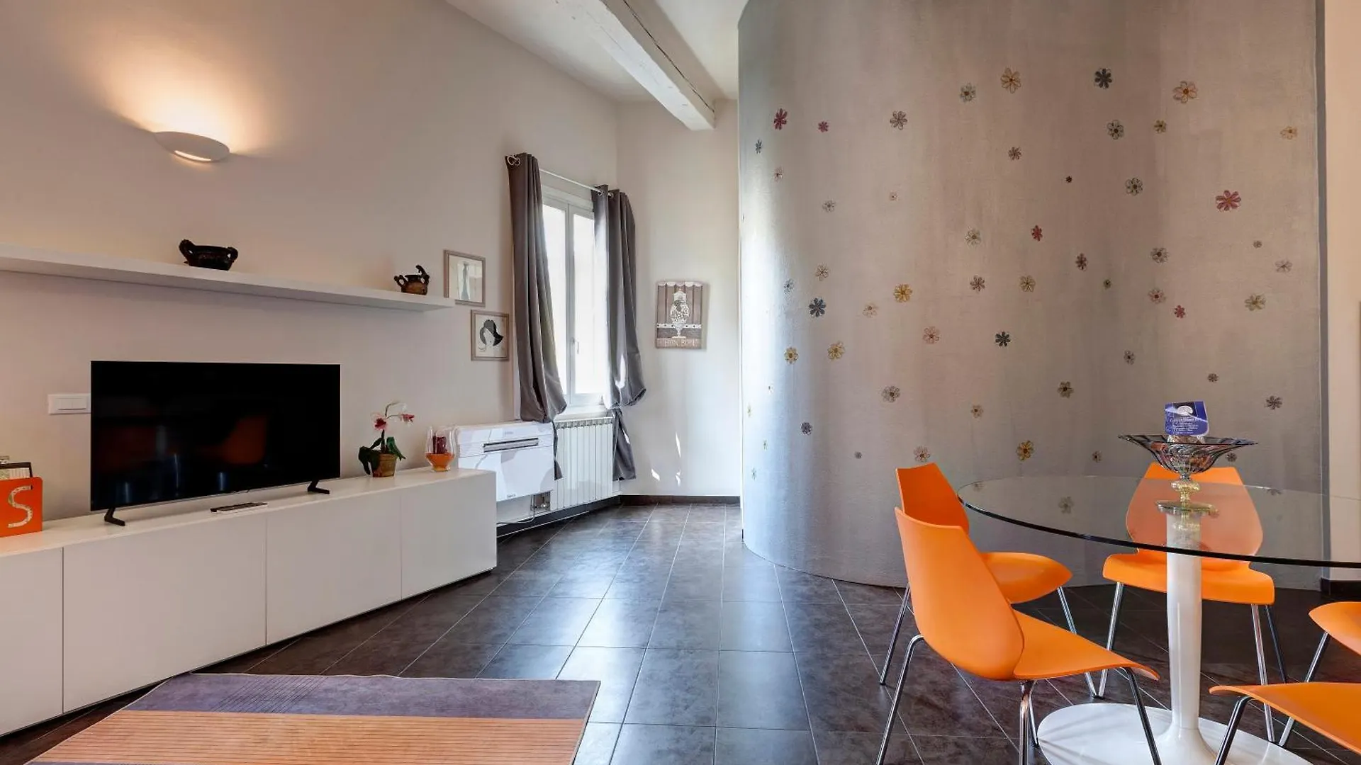 Glam Apartments Floransa İtalya