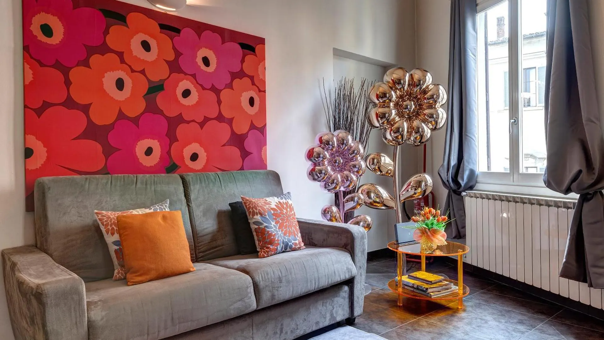 Glam Apartments Florens 0*,  Italien